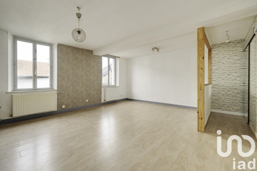 Appartement 3 pièces de 57 m² à Pont-à-Mousson (54700)