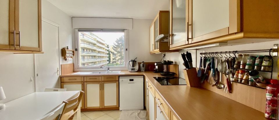 Apartment 4 rooms of 84 m² in Rueil-Malmaison (92500)