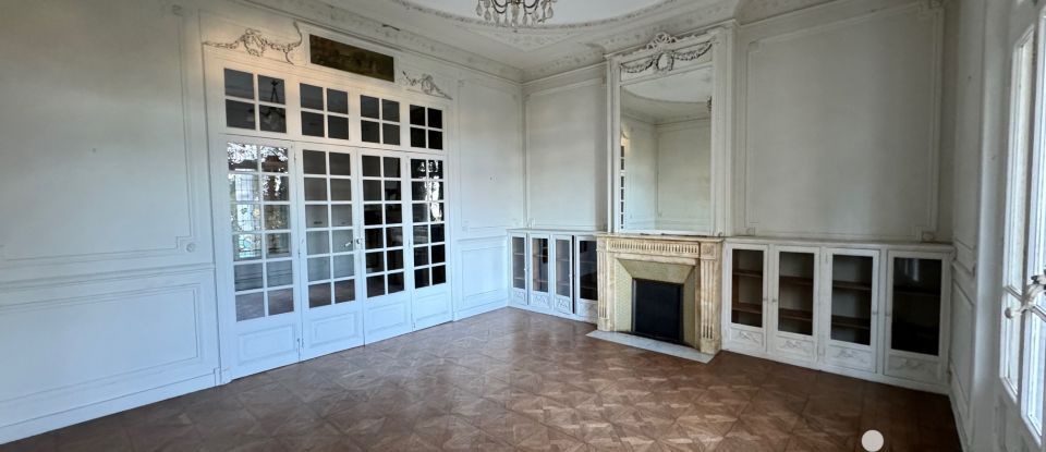 Maison 8 pièces de 163 m² à Marseille (13008)