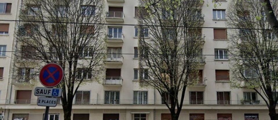 Appartement 3 pièces de 85 m² à Grenoble (38000)