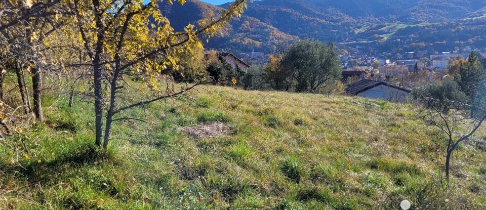 Land of 912 m² in Digne-les-Bains (04000)