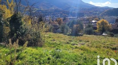 Terrain de 1 631 m² à Digne-les-Bains (04000)