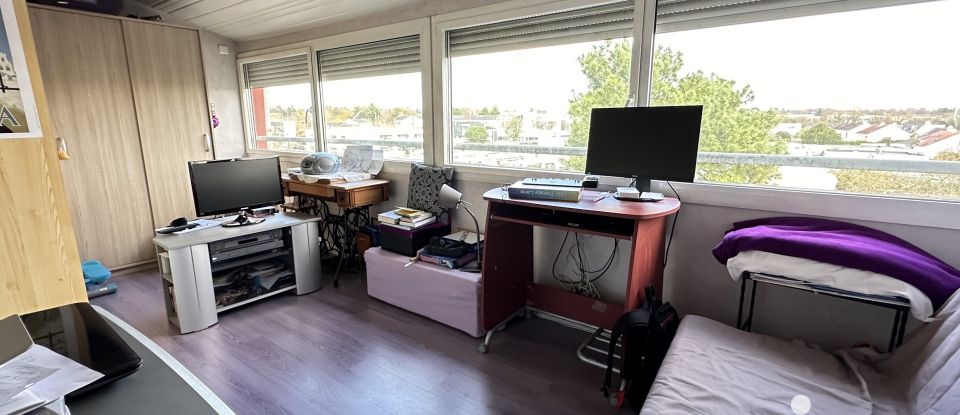 Duplex 3 pièces de 75 m² à Nantes (44300)