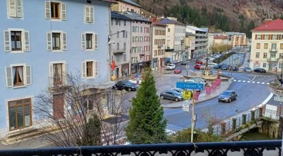 Immeuble de 1 605 m² à Hauts de Bienne (39400)