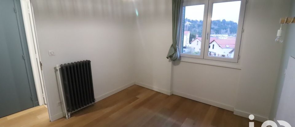 Apartment 3 rooms of 69 m² in Clermont-Ferrand (63100)