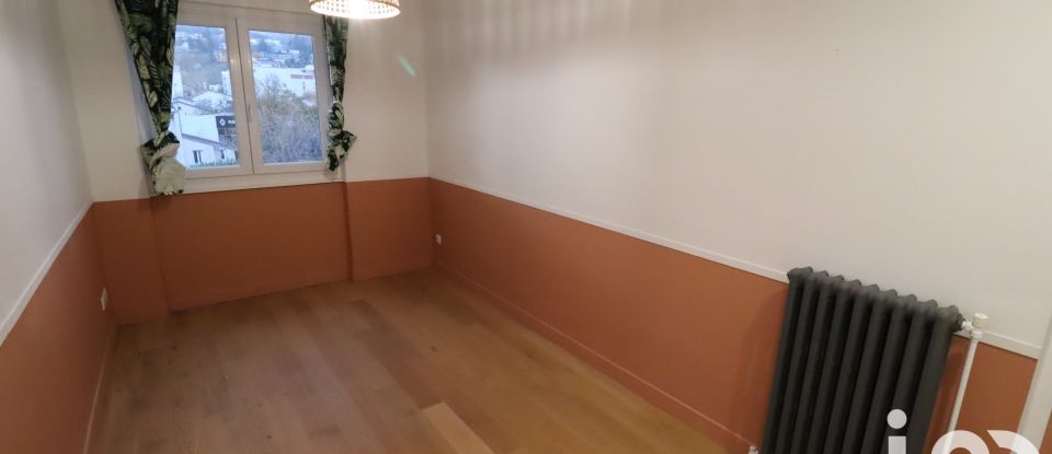 Apartment 3 rooms of 69 m² in Clermont-Ferrand (63100)