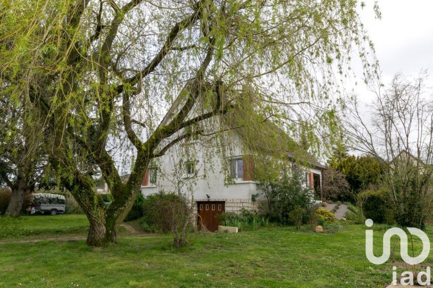 Maison d’architecte 9 pièces de 178 m² à Ouzouer-sur-Loire (45570)