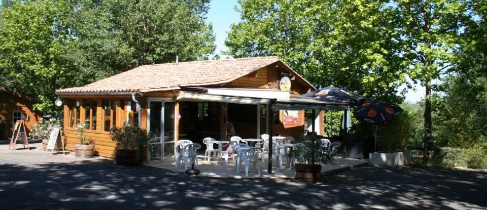 Camping de 25 000 m² à Payrac (46350)