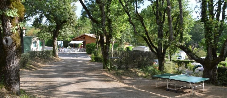 Camping de 25 000 m² à Payrac (46350)