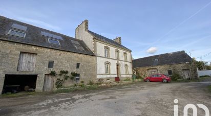 Maison de village 13 pièces de 296 m² à Kerlaz (29100)