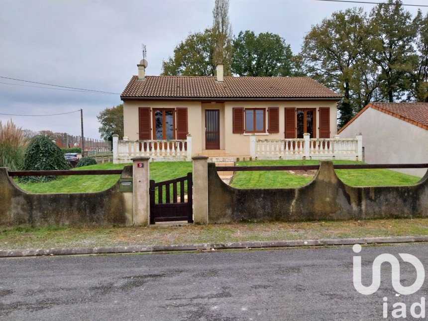 Village house 4 rooms of 90 m² in Journet (86290)