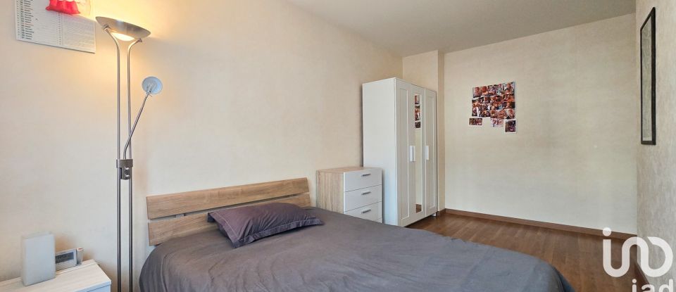 Apartment 4 rooms of 133 m² in Saint-Genis-Pouilly (01630)