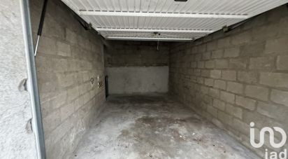 Parking/garage/box de 20 m² à Melun (77000)