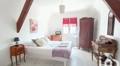 Traditional house 7 rooms of 130 m² in Guérande (44350)