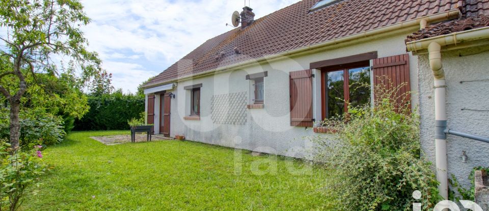 House 4 rooms of 93 m² in Chilleurs-aux-Bois (45170)