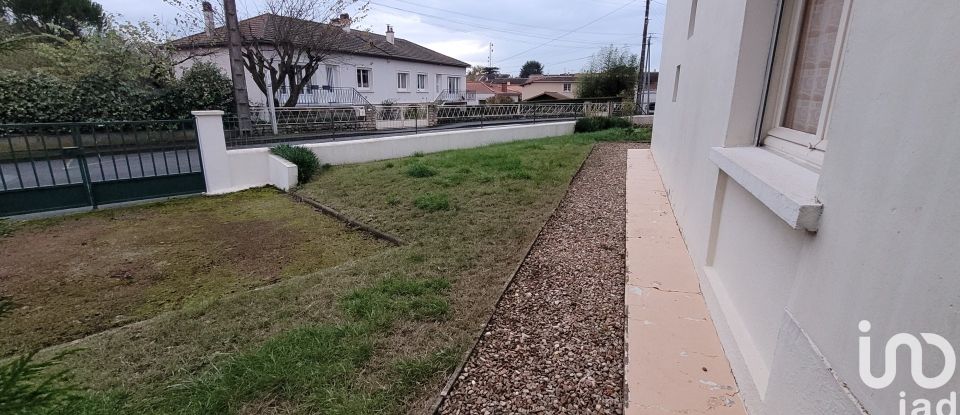 Pavillon 2 pièces de 73 m² à Poitiers (86000)