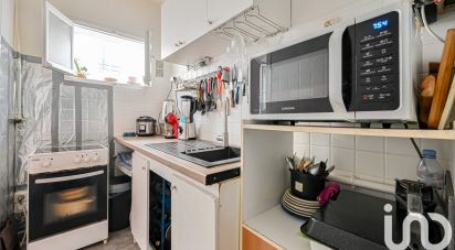 Appartement 3 pièces de 44 m² à Paris (75018)