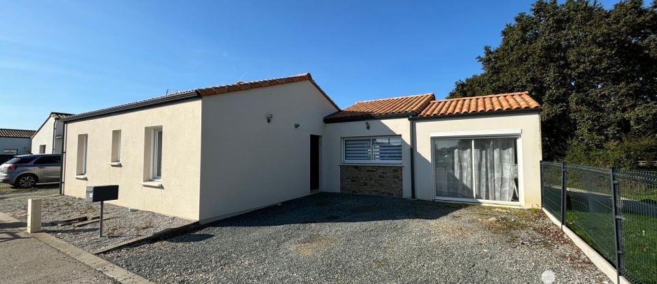 Pavillon 5 pièces de 92 m² à Beaufou (85170)