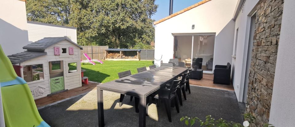 Pavillon 5 pièces de 92 m² à Beaufou (85170)