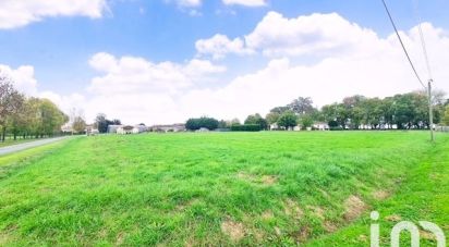 Land of 4,742 m² in Mons (17160)