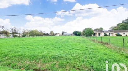 Land of 4,742 m² in Mons (17160)