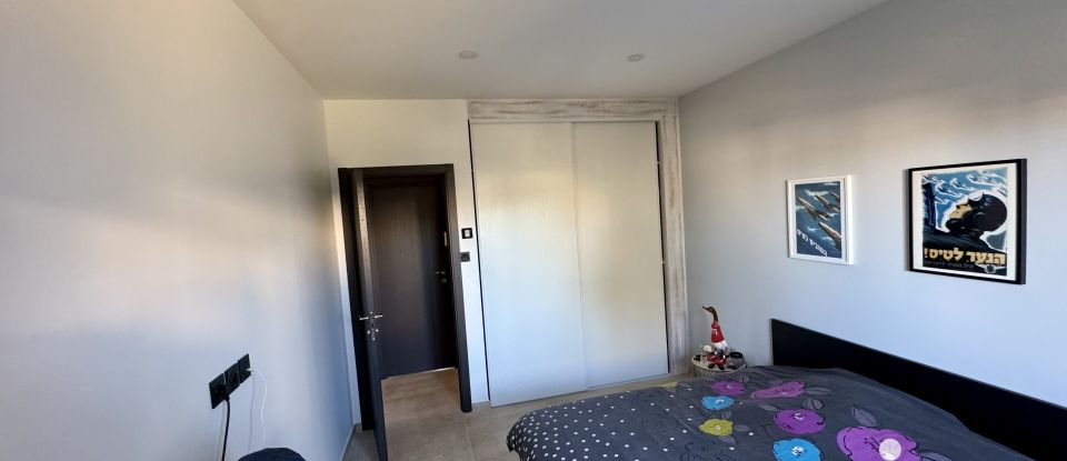 Maison 5 pièces de 142 m² à Nîmes (30900)