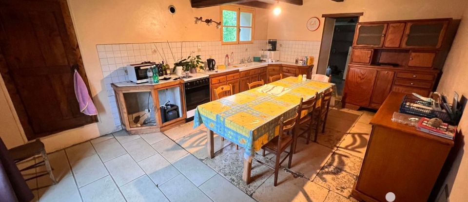 Maison de campagne 6 pièces de 137 m² à Sommières-du-Clain (86160)