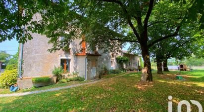 Farm 7 rooms of 182 m² in Le Vigeant (86150)