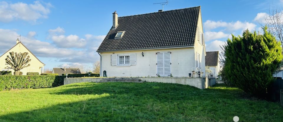 House 4 rooms of 100 m² in Soissons (02200)