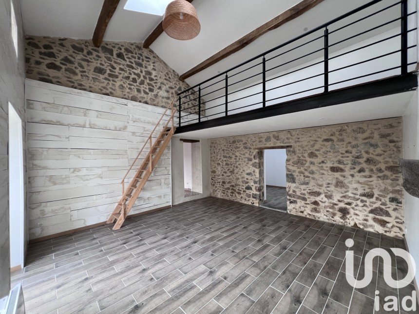 Maison 5 pièces de 120 m² à Louin (79600)