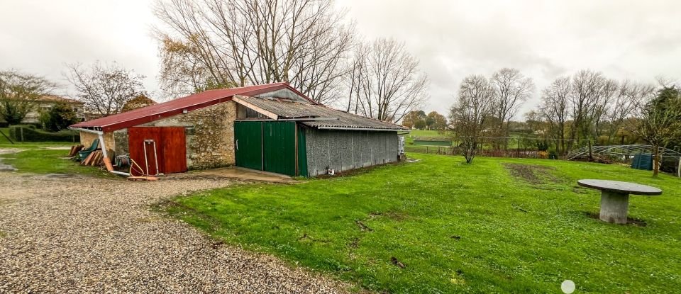 House 5 rooms of 100 m² in Montguyon (17270)