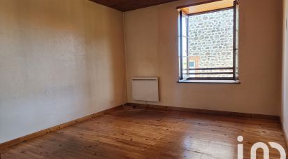 Maison 5 pièces de 125 m² à Saint-Pal-de-Mons (43620)