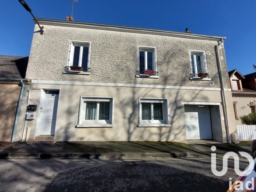 Town house 5 rooms of 140 m² in Châteauroux (36000)