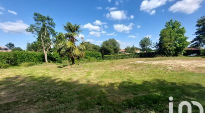 Land of 4,035 m² in Saugnac-et-Cambran (40180)