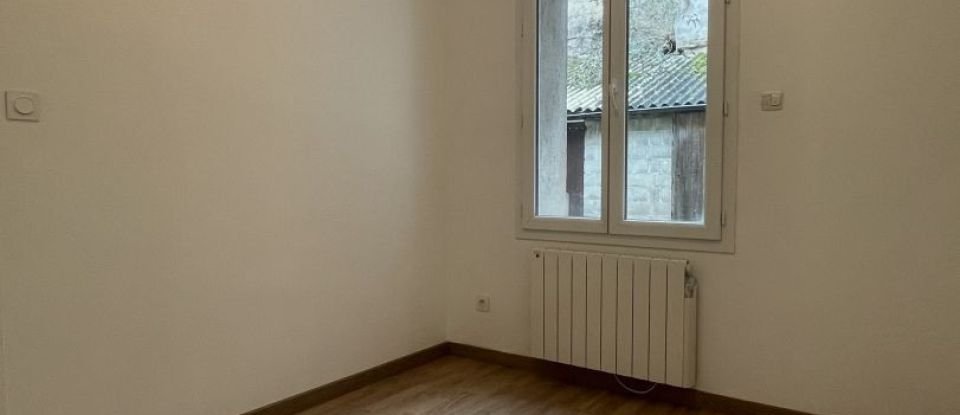 Appartement 3 pièces de 49 m² à Grandris (69870)