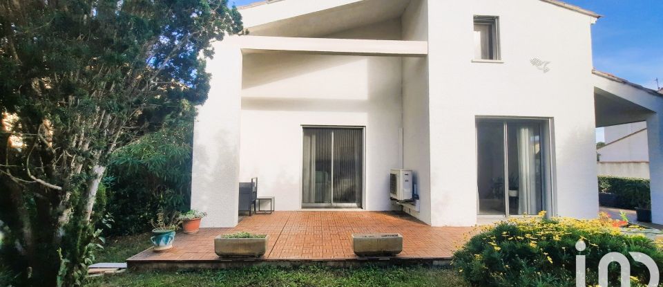 Maison 5 pièces de 156 m² à Narbonne (11100)