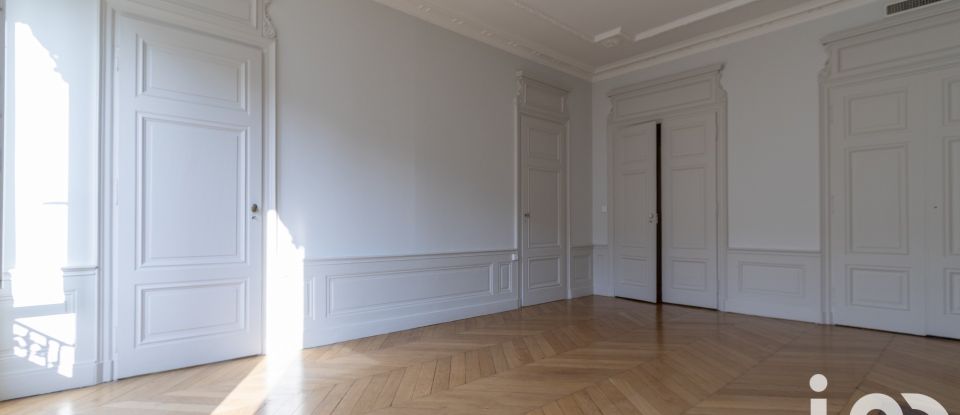 Appartement 5 pièces de 130 m² à Lyon (69002)