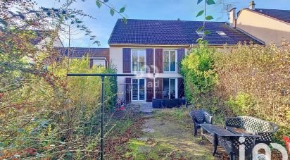 Maison 6 pièces de 110 m² à Mantes-la-Ville (78711)