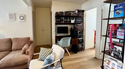 Apartment 3 rooms of 62 m² in Paris (75015)