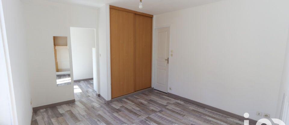 Apartment 1 room of 27 m² in Meaux (77100)