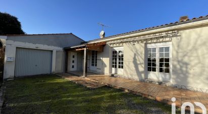 Traditional house 6 rooms of 102 m² in Mirambeau (17150)