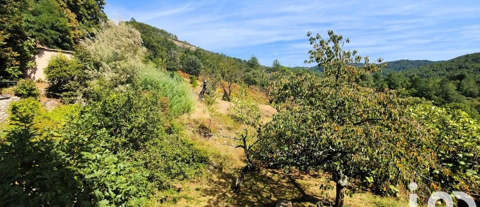 Maison de campagne 5 pièces de 105 m² à Rocles (07110)