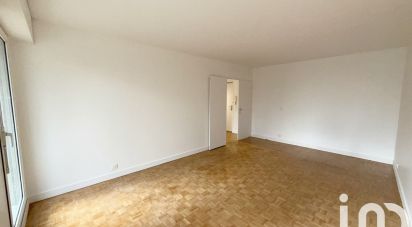 Apartment 2 rooms of 48 m² in Châtillon (92320)