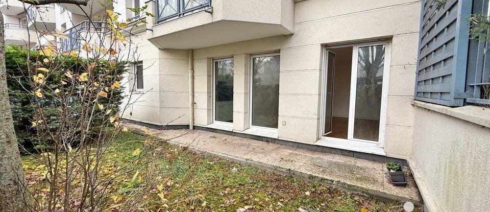 Apartment 2 rooms of 48 m² in Châtillon (92320)