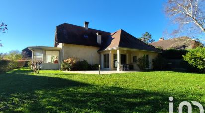 Traditional house 6 rooms of 191 m² in Pau (64000)