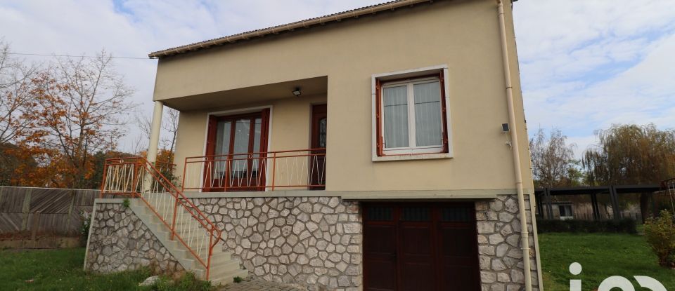 House 5 rooms of 118 m² in Fleury-les-Aubrais (45400)