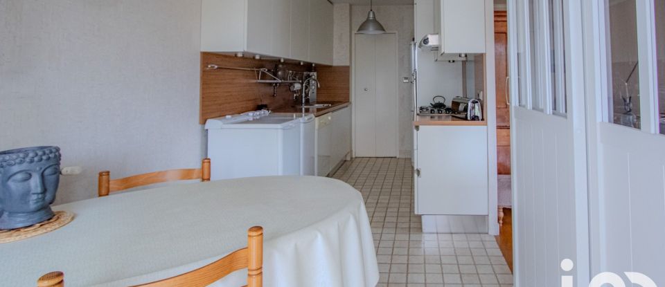 Appartement 5 pièces de 105 m² à Bois-d'Arcy (78390)