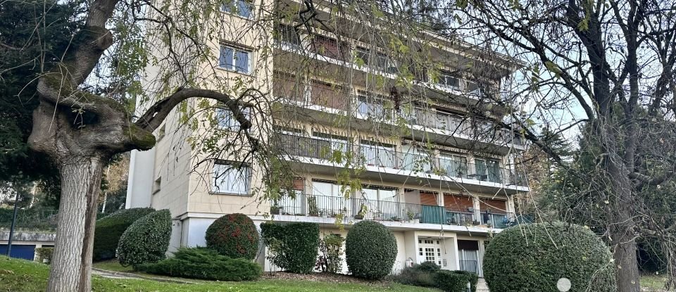 Apartment 4 rooms of 91 m² in Palaiseau (91120)