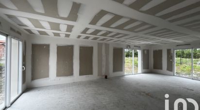 Maison traditionnelle 4 pièces de 128 m² à Mios (33380)