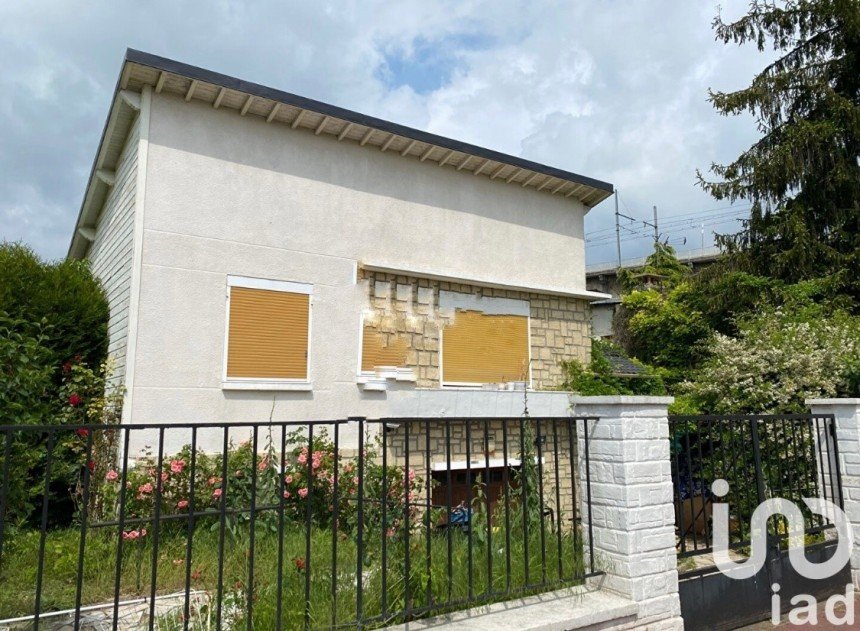 Maison 6 pièces de 140 m² à Le Pecq (78230)